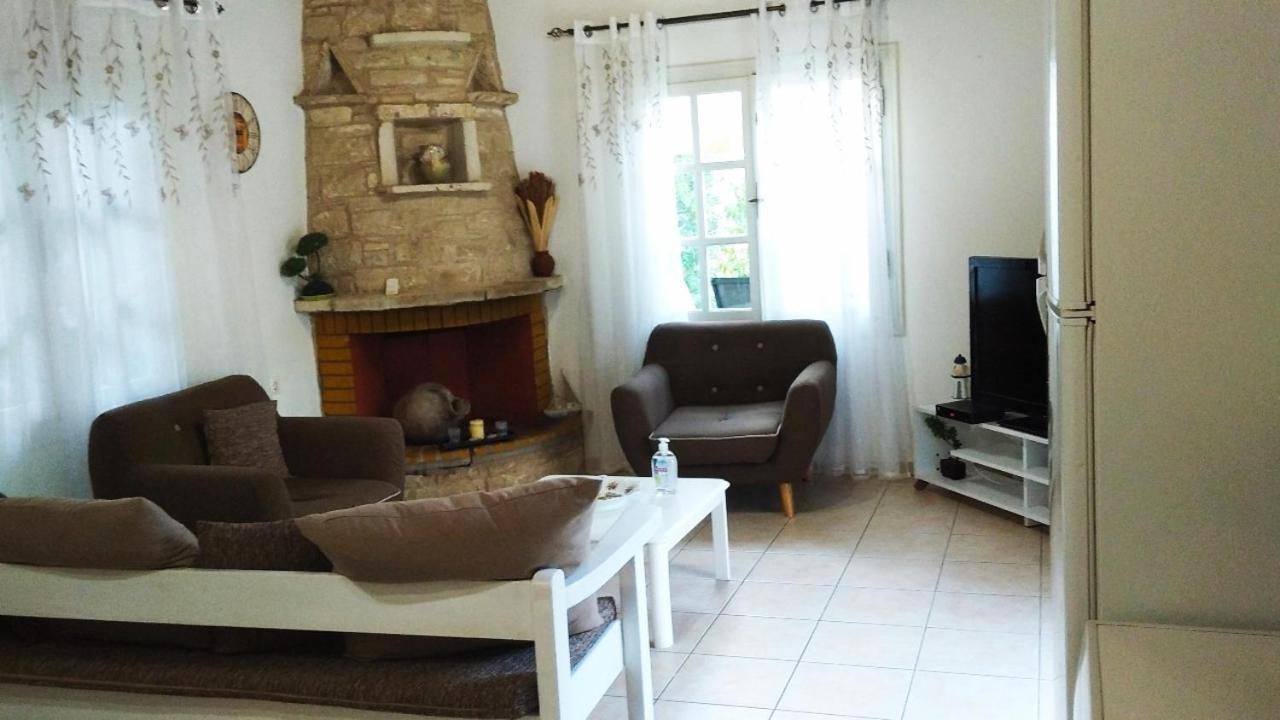 "Villa Kanavos" Apts Matala Exterior foto
